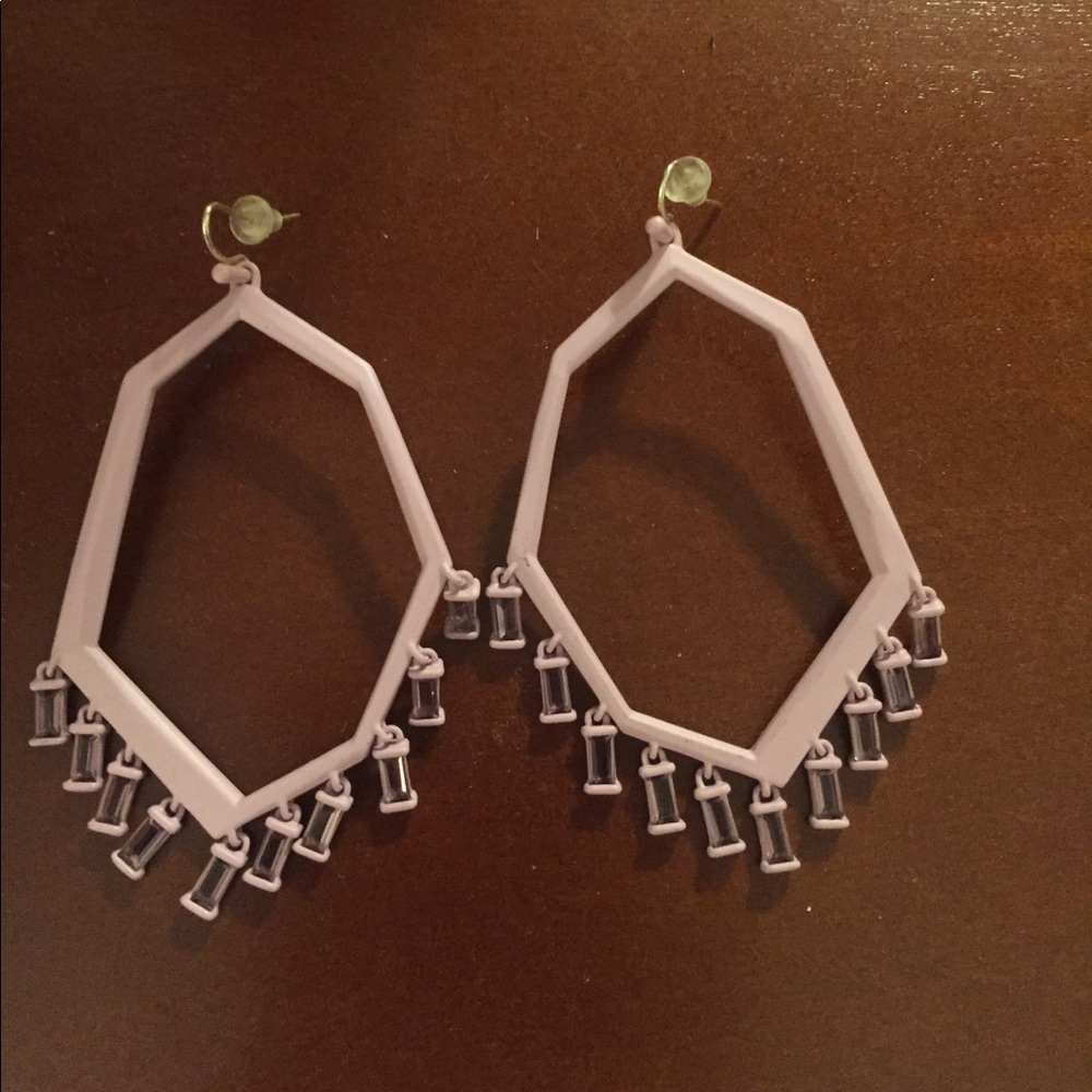 Kendra Scott Thomas earrings in lilac